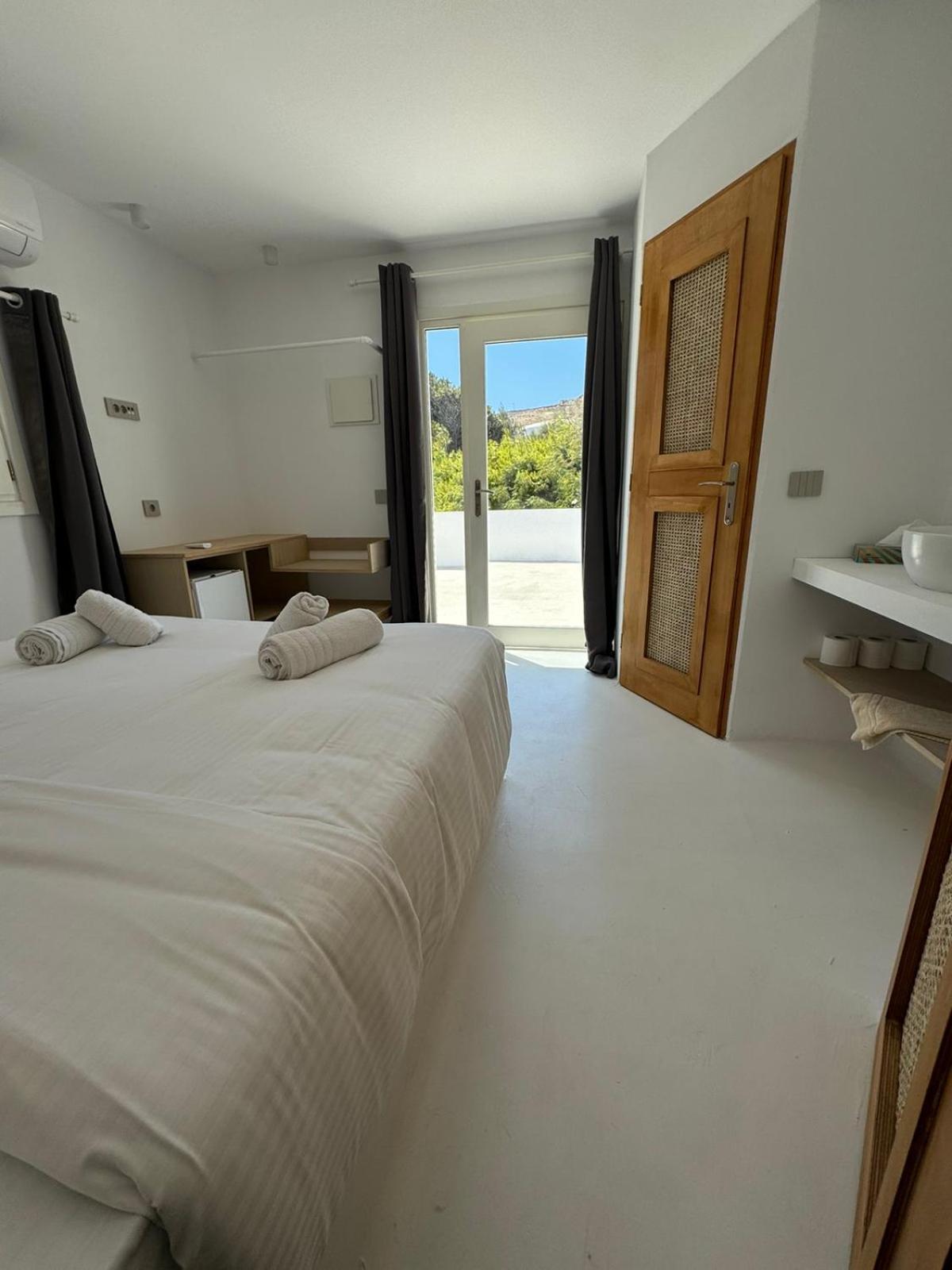 Faos Exclusive Suites Ornos  Exterior foto